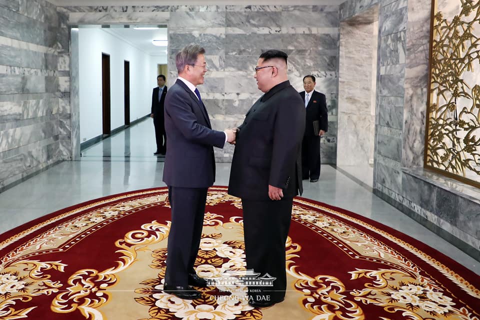 [Breaking News] South Korean President Moon and North Korean Supreme Leader Kim has second summit today