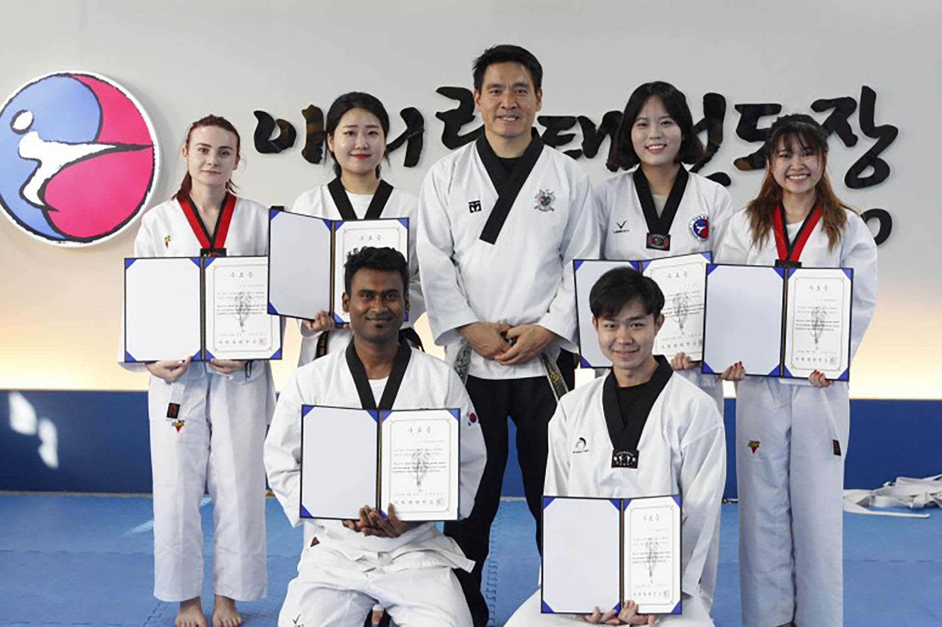 Let's try Korean Taekwondo - no previous experience required