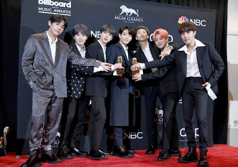 BTS Wins 'BBMAs' Top Duo/Group Award for the First Time in K-pop History