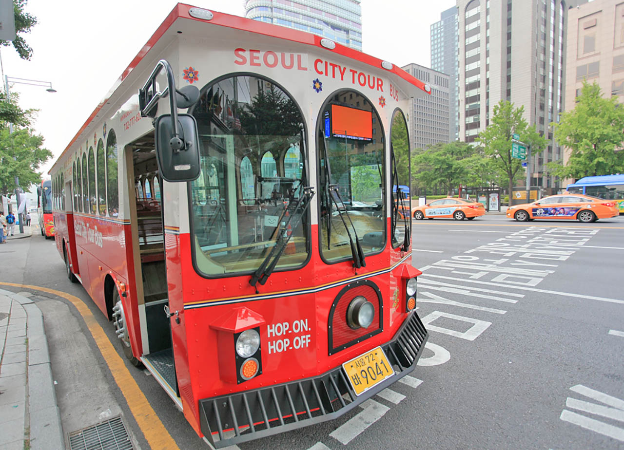 Bus-taurant, Seoul City Tour Bus offers on-board dining