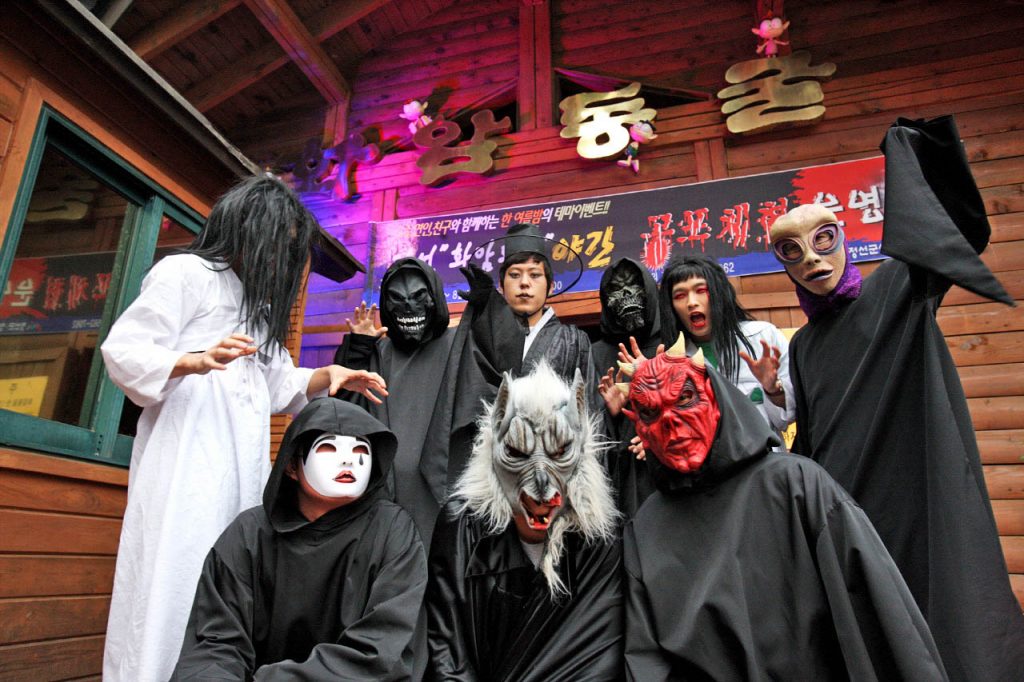 Korea Summer Horror Experience - Haunted Cave Event at Hwaamdonggul Cave