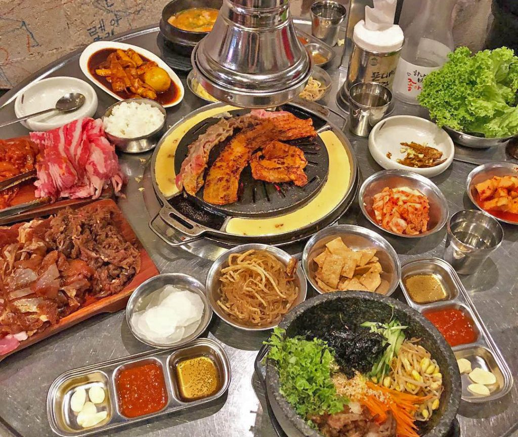 All You Can Eat Korean BBQ Buffet - Chakhan Dwaeji(착한돼지)