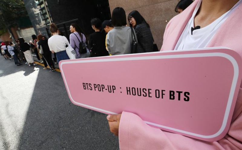 BTS POP-UP STORE IN SEOUL, KOREA! "HOUSE OF BTS"