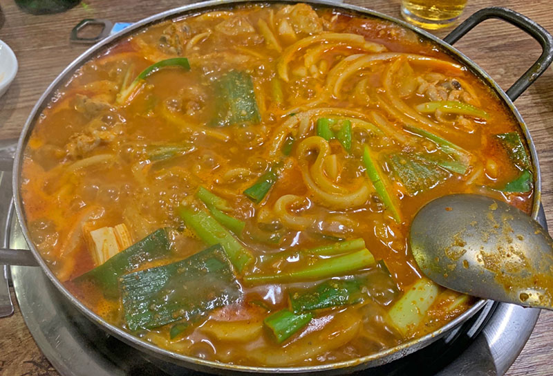 What To Eat In Ikseondong, Seoul Where You can feel the Newtro(New+Retro)
