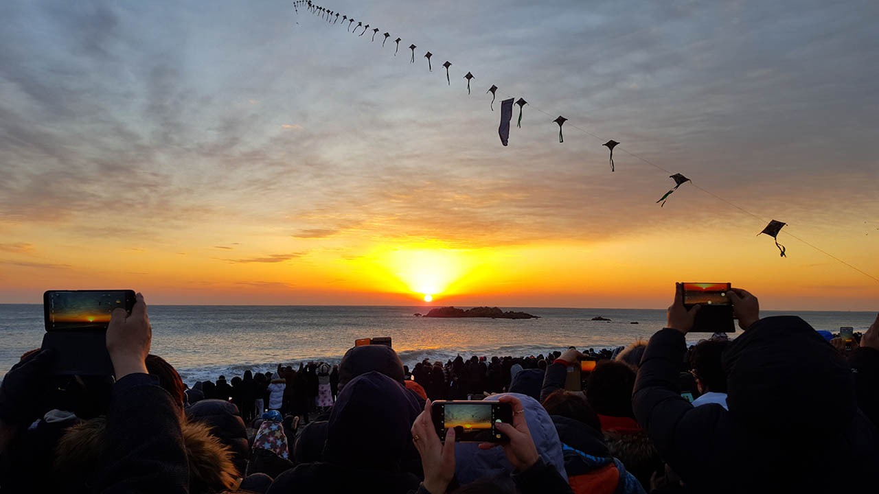 Most Popular Destination for New Year’s Sunrise is the east coast of South Korea