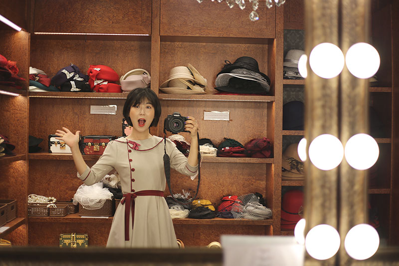 The best experience in Korea! Try the retro costume in Ikseondong!