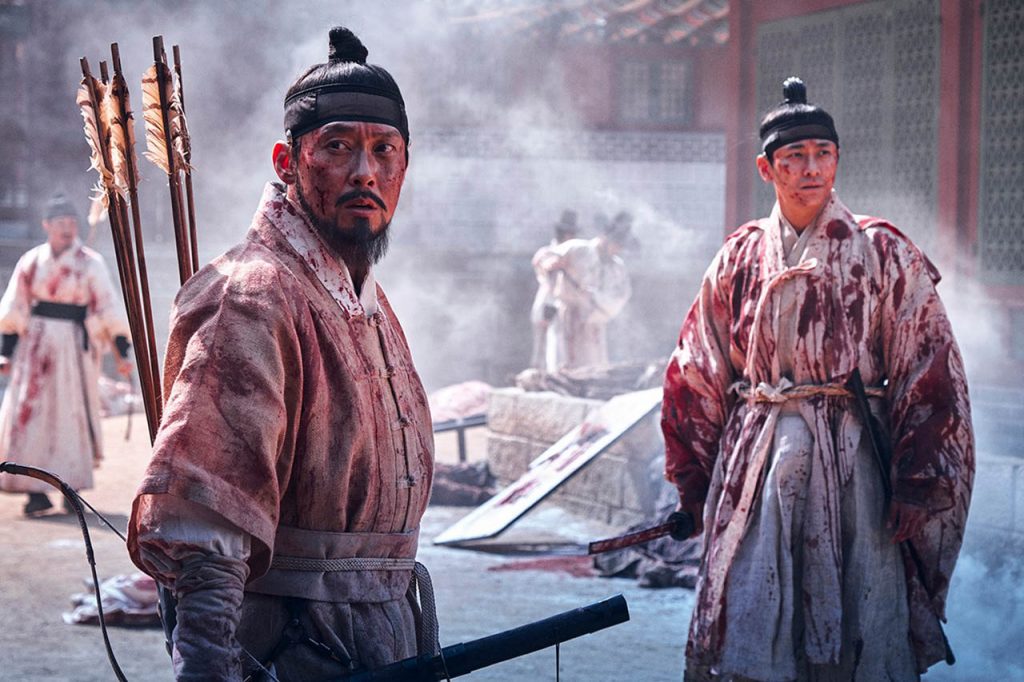 'Kingdom' returns for 2nd season with real cliffhanging zombie thriller