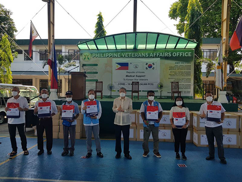 Embassy of the Republic of Korea to the Philippines donates 50K Masks to Korean War Veterans
